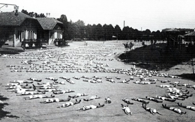 I bagni di sole - 1928-1939 - Associazione Amici del Parco Trotter