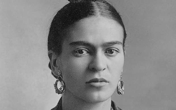 Frida Kahlo ritratta da Guillermo Kahlo