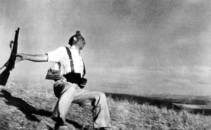 robert capa, miliziano morente, 5 settembre 1936