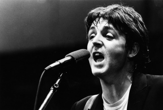 Paul McCartney in concerto. Foto: Evening Standard/Getty Images