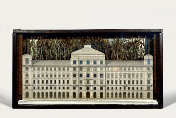Joseph Cornell, Palace, 1943
Box construction: Glass-paned, stained wood box with photomechanical reproduction, mirror, spray-painted twigs, wood and shaved bark, 26.7 x 50.5 x 13 cm
The Menil Collection, Houston 
Photo The Menil Collection, Houston. Photography: Hickey-Robertson
(c) The Joseph and Robert Cornell Memorial Foundation/VAGA, NY/DACS, London 2015