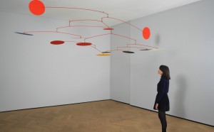 Alexander Calder, Blue and Yellow Among Reds, 1964, Painted sheet metal and wire 200 x 400 cm, copyright 2015 Calder Foundation, New York