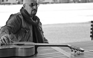 Pino Daniele si racconta in Nero a Metà