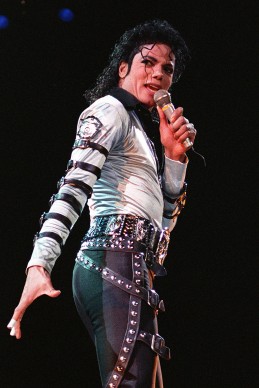 Michael Jackson live a Landover (Maryland), nel 1988 (Photo by LUKE FRAZZA/AFP/Getty Images)
