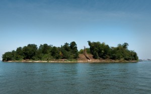 Terra. Terra, Isola di San Secondo, Venezia