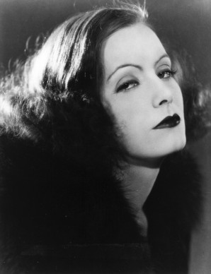 Greta Garbo (Photo by General Photographic Agency/Getty Images)