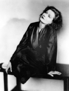 Greta Garbo (Photo by General Photographic Agency/Getty Images)