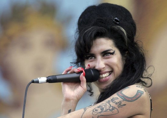 Amy Winehouse live al Festival sull'Isola di Wight del 2009 (Photo by Matt Cardy/Getty Images)