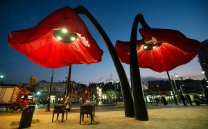 HQ Architects Lampioni papavero smart Gerusalemme