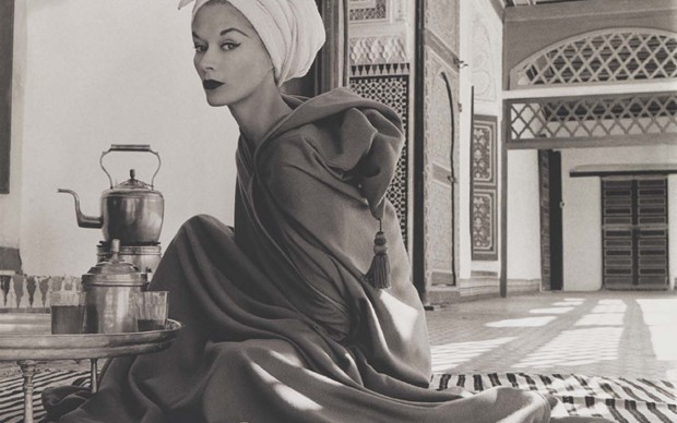 Irving Penn Woman in Moroccan Palace mostra fotografia Smithsonian