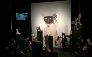 footprint mostra scarpe fashion design moda
