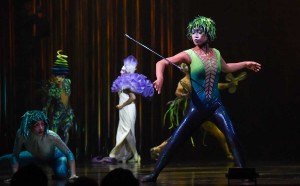 Cirque du Soleil, Varekai. Photo by Perla Global Media – Costumes by Eiko Ishioka © Cirque du Soleil 2015