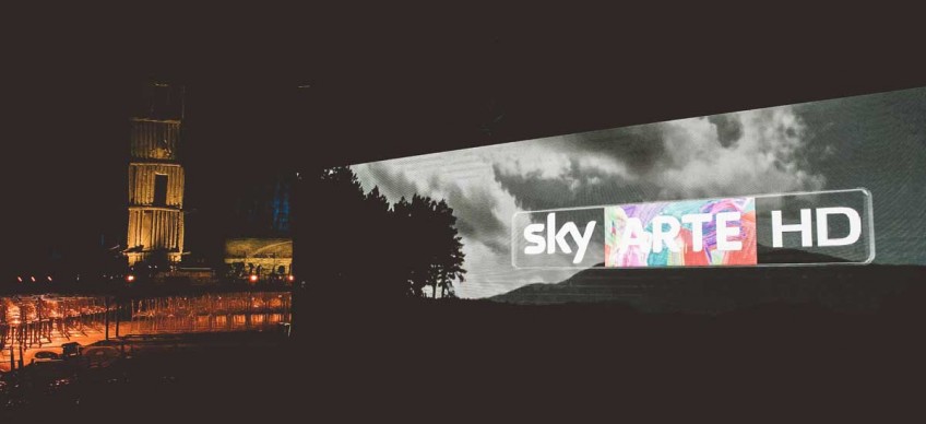 Milano, 26 gennaio 2016: all'HangarBicocca per il terzo anniversario di Sky Arte HD ® MESCHINA