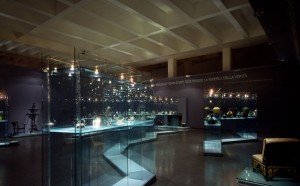 XX-TRIENNALE-DI-MILANO-2001-2004-Christopher-Dresser