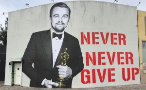 Los Angeles murale-dedicato-a-Leonardo-DiCaprio vincitore premio Oscar