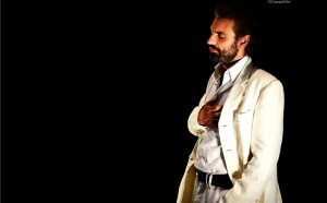 Teatro Firenze Lo straniero - Fabrizio Gifuni