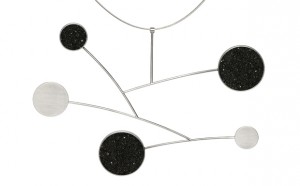 Konzuk Stellar Collection Draco collana Photo credit Jason Koroluk