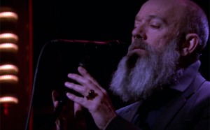 michael-stipe-cover-david-bowie-concerto-televisione