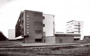 Bauhaus Dessau 1926 - credit The Bauhaus-Archive. Courtesy Fotostiftung Schweiz_1