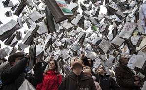 Luzinterruptus, Cervantes in the Spotlight, Museo Casa Natal de Cervantes - Alcalá de Henares. Photo by Lola Martinez