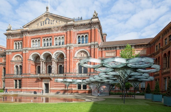 Elytra Filament Pavilion, Victoria and Albert Museum, Londra, maggio 2016 (c) Victoria and   Albert Museum, London