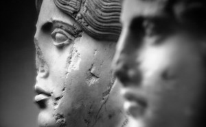 Mimmo Jodice Peplophoros, Cuma 1991