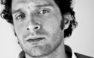 max&douglas, Claudio Santamaria