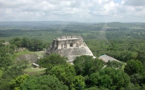 belize tomba ipogea maya scoperta archeologica