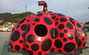 yayoi kusama naoshima triennale