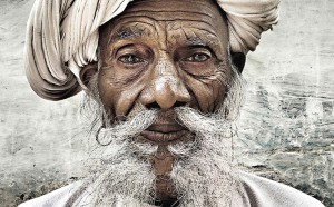 Mario Marino: Portrait eines Farmers, Indien, 2013 Archival Pigment Print on Hahnemühle, 85 x 60 cm