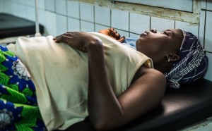 Alessandro Rota, Ospedale di Diofor. Una donna incinta è in attesa di effettuare un’ecografia