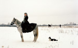 Anastasia Khoroshilova, Russkie 47, 2007, stampa a colori, 100 x 125 cm © l’artista