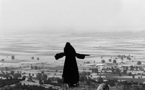 GREECE, Tessaglia: the Meteore ( Forme del Caos) (c) Ferdinando Scianna/Magnum Photos