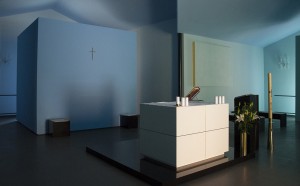 Ettore Spalletti, Cappella e Sala del Commiato di Villa Serena, Città Sant'Angelo (Pescara), 2017. Photo by Marco Santomauro