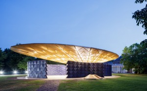 Serpentine Pavilion 2017, designed by Francis Kéré. Serpentine Gallery, London (23 June – 8 October 2017) © Kéré Architecture, Photography © 2017 Iwan Baan