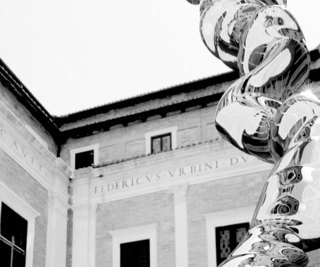 Tony Cragg, Elliptical Column, 2012 - Un'opera per il Palazzo Ducale, Urbino 2017