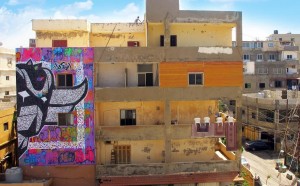 Murales di Ashekman nel quartiere di Ouzai