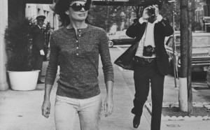 Jacqueline Kennedy Onassis and Ron Galella on Madison Avenue, New York. October 7, 1971. © Ron Galella