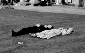 Magdalen Comem Ball. Oxford, 24 June 1988 © Dafydd Jones