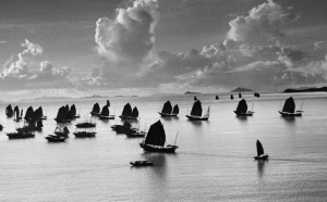 Werner Bischof, Harbour of Kowloon, Hong Kong, 1952 © Werner Bischof - Magnum Photos