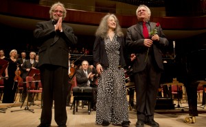 Luis Bacalov, Martha Argerich ed Eduardo Hubert al Centro Cultural Kirchner di Buenos Aires, 2015. Photo by Augusto Starita / Ministerio de Cultura de la Naciòn