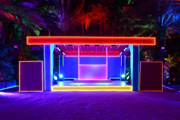 “The Prada Double Club Miami”, un progetto di Carsten Höller presentato da Fondazione Prada Miami, 5-7 dicembre 2017. Foto: Casey Kelbaugh. Courtesy Fondazione Prada