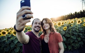 Made in Italy, regia di Ligabue, con Stefano Accorsi