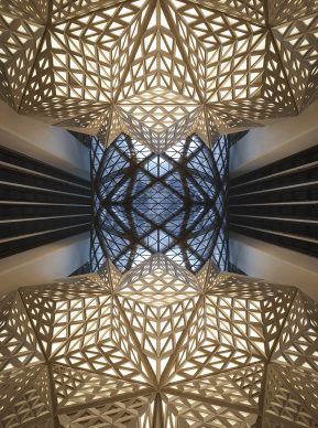 Zaha Hadid Architects, Morpheus Hotel, photo Virgile Simon Bertrand