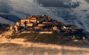 Castelluccio di Norcia, photo by Enrico Pighetti, fonte Flickr