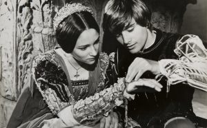 Una scena del film Romeo & Giulietta di Franco Zeffirelli, 1968