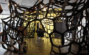 Immagine della mostra “John Bock: The Next Quasi - Complex” - Foto Jacopo Farina 18 luglio – 24 settembre 2018 Fondazione Prada Milano. Courtesy Fondazione Prada