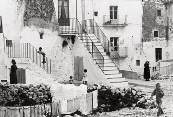 Gianni Berengo Gardin, Puglia, Puglia, 1958 © Gianni Berengo Gardin