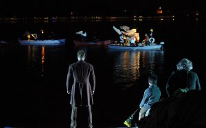 Arona Teatro sull'Acqua 2014 Bakunin_-_Il_leone_e_il_coccodrillo