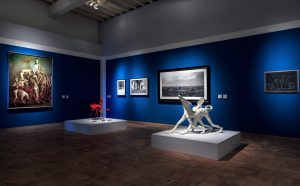 Cani in posa, veduta della mostra alla Reggia di Venaria